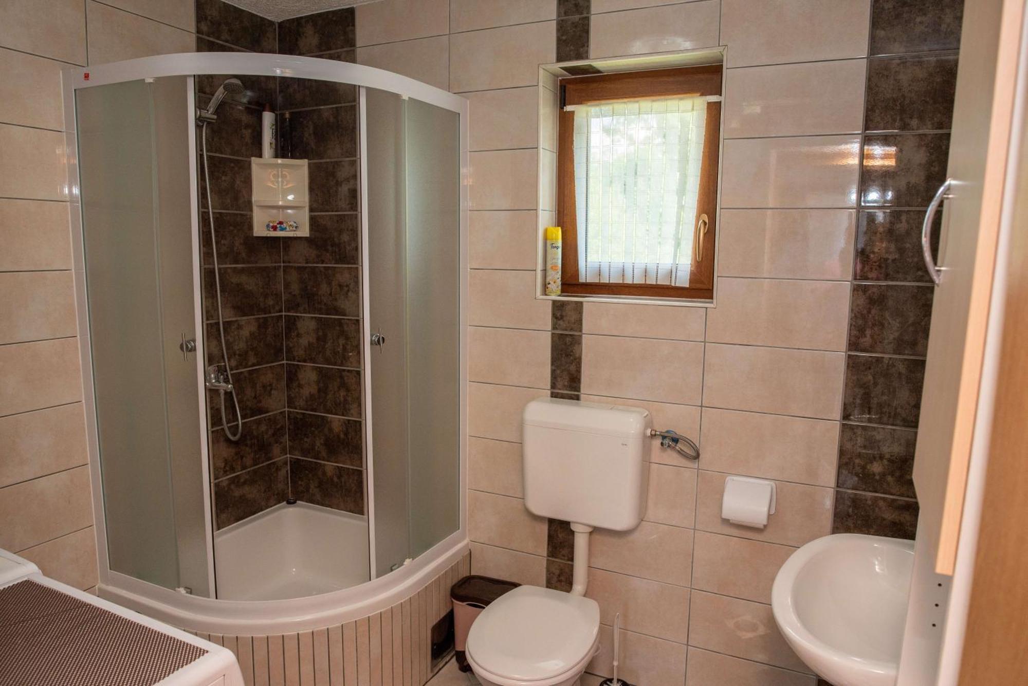 Kuca Za Odmor Boki Vila Gospić Exterior foto