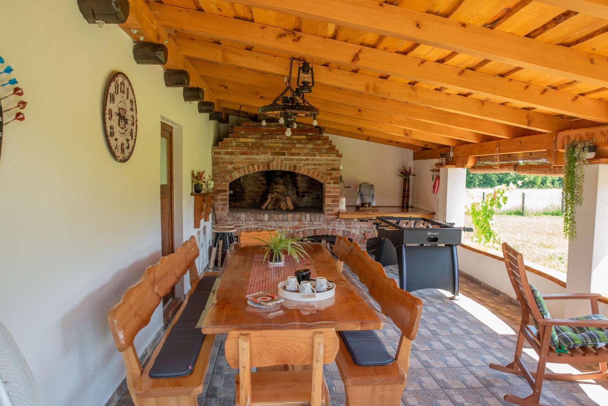 Kuca Za Odmor Boki Vila Gospić Exterior foto